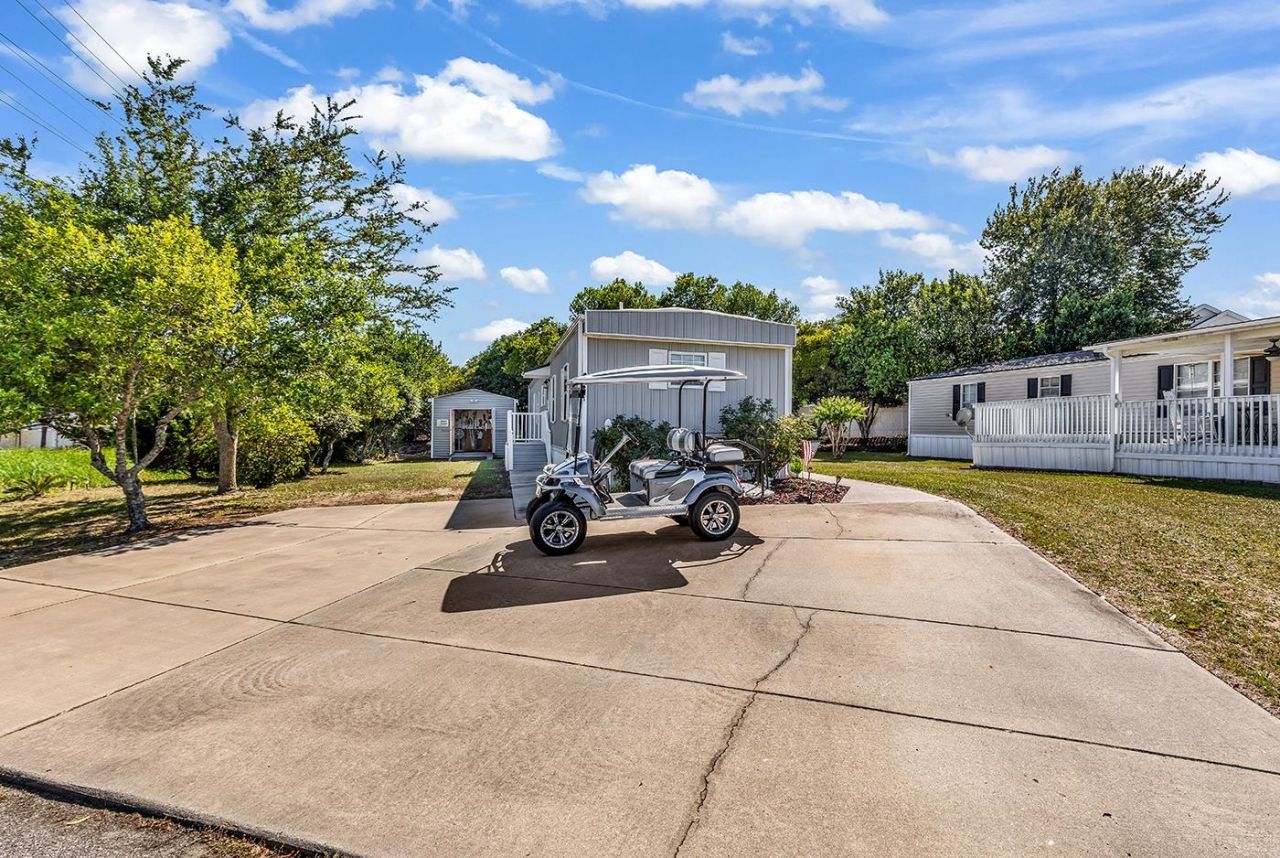1511 Tams Dr. Photo 28