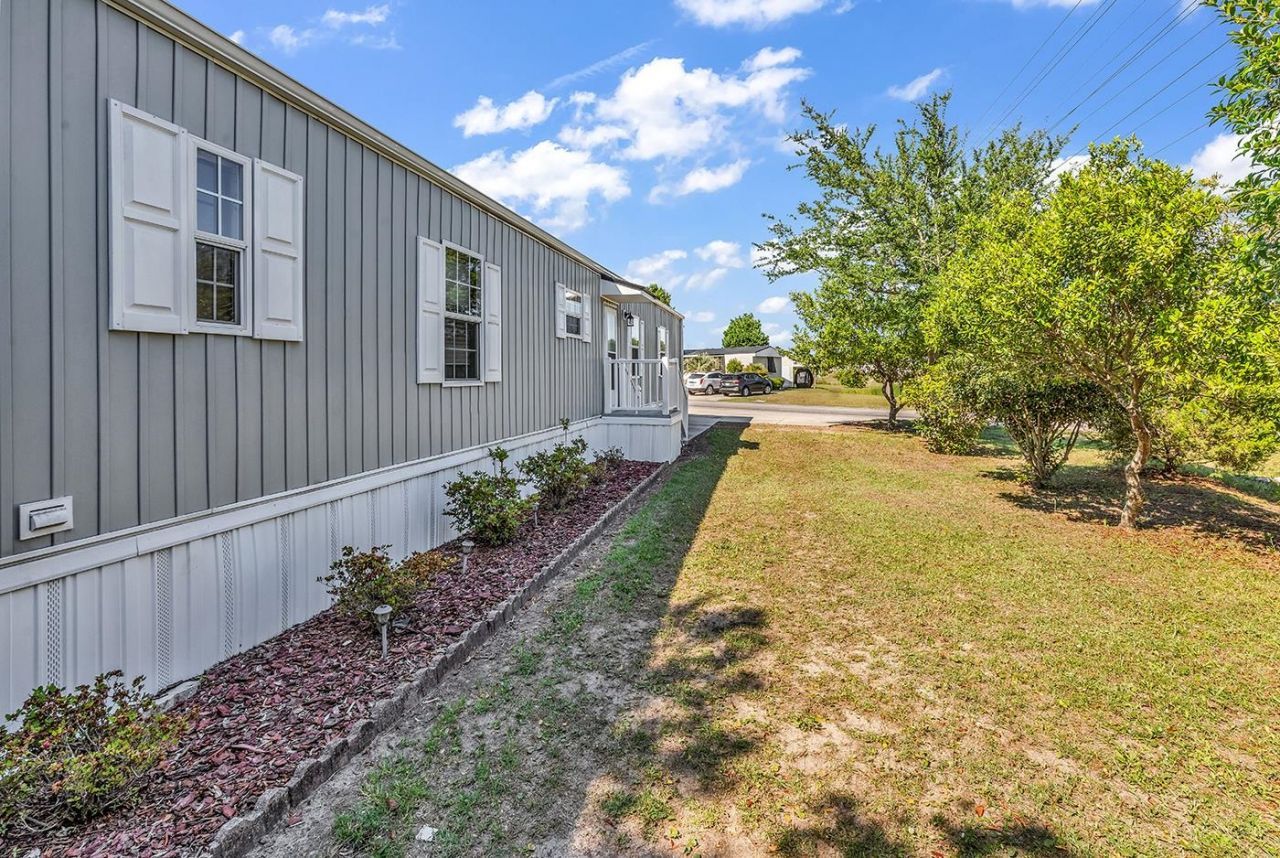 1511 Tams Dr. Photo 29