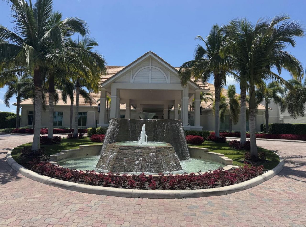 8082 Aberdeen Drive, Unit 102, Boynton Beach, FL 33472 Photo