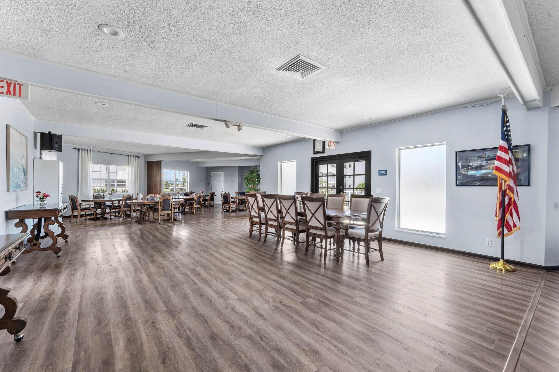 29 Yacht Club Drive, Unit 304, North Palm Beach, FL 33408 Photo