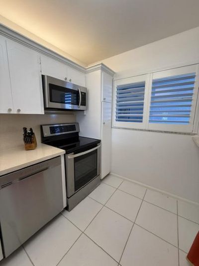 29 Yacht Club Drive, Unit 304, North Palm Beach, FL 33408 Photo