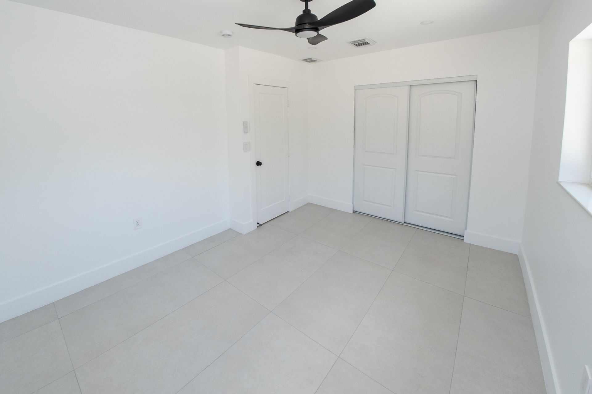 2160 SW 16th Court, Fort Lauderdale, FL 33312 Photo