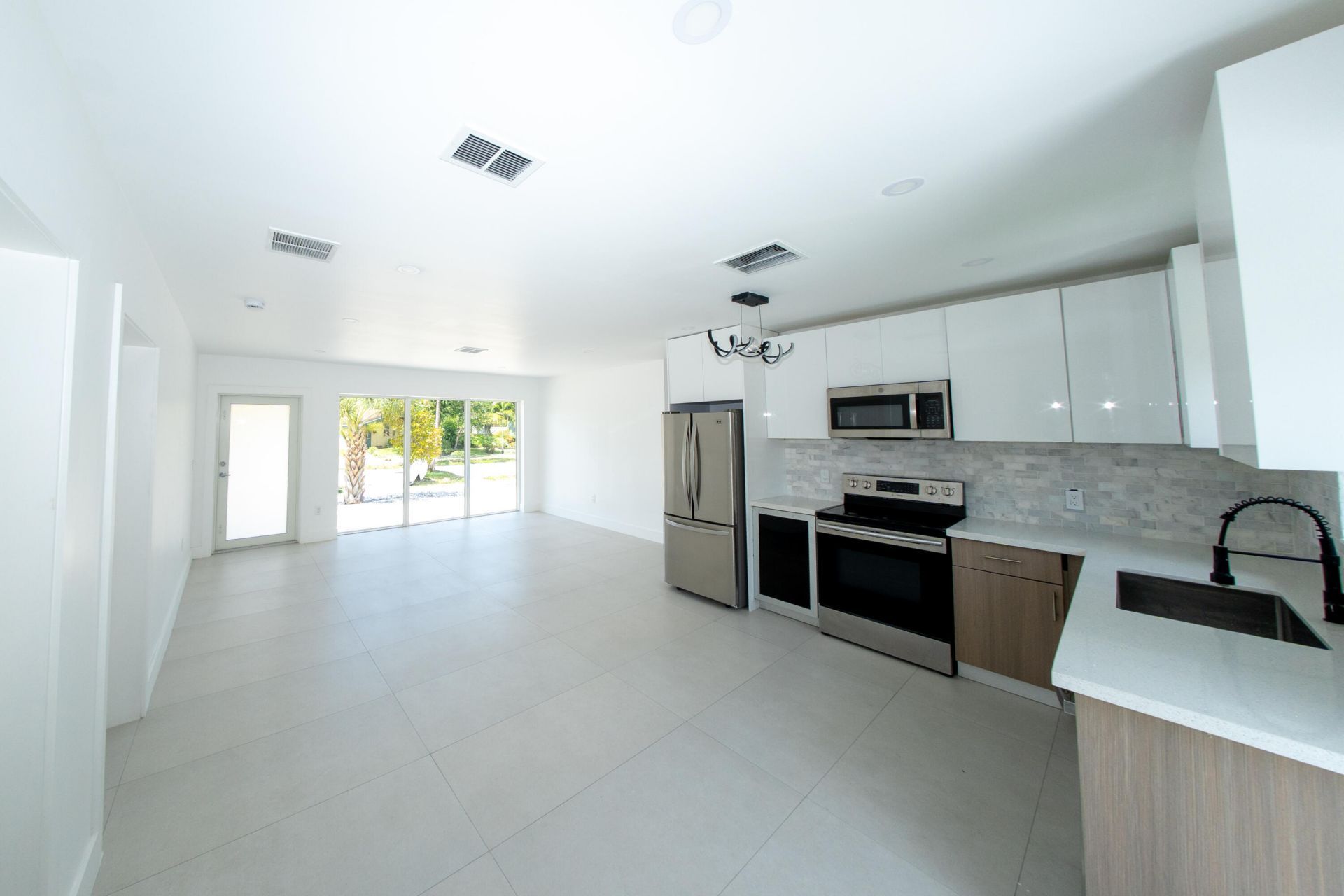 2160 SW 16th Court, Fort Lauderdale, FL 33312 Photo