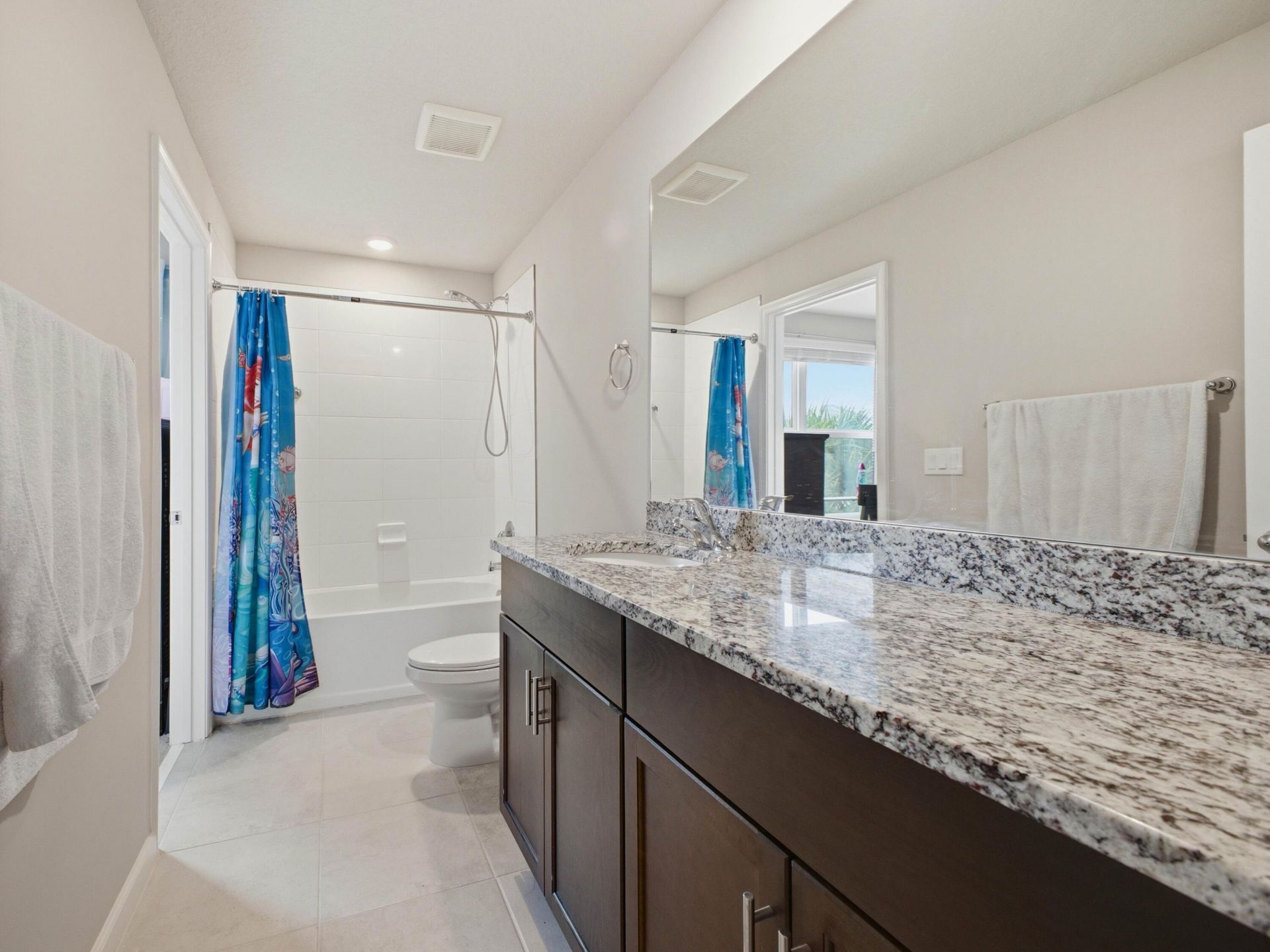 5720 Mentmore Drive, West Palm Beach, FL 33407 Photo