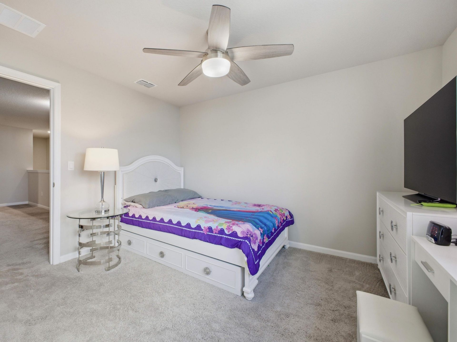 5720 Mentmore Drive, West Palm Beach, FL 33407 Photo