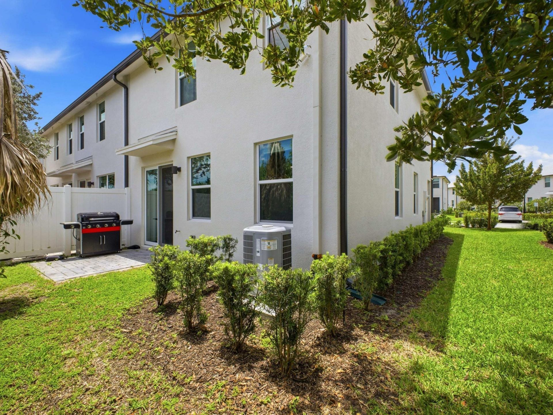 5720 Mentmore Drive, West Palm Beach, FL 33407 Photo