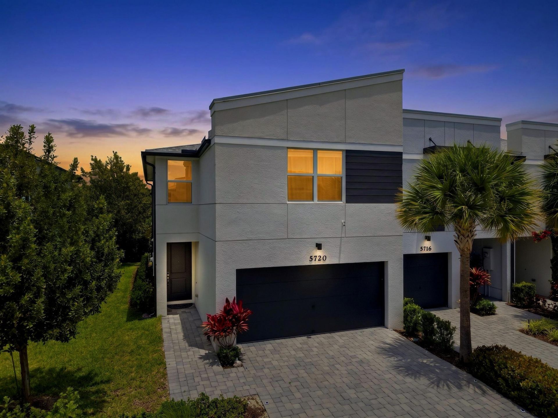 5720 Mentmore Drive, West Palm Beach, FL 33407 Photo