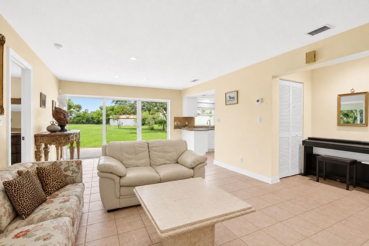 1029 Arabian Drive, Loxahatchee, FL 33470 Photo