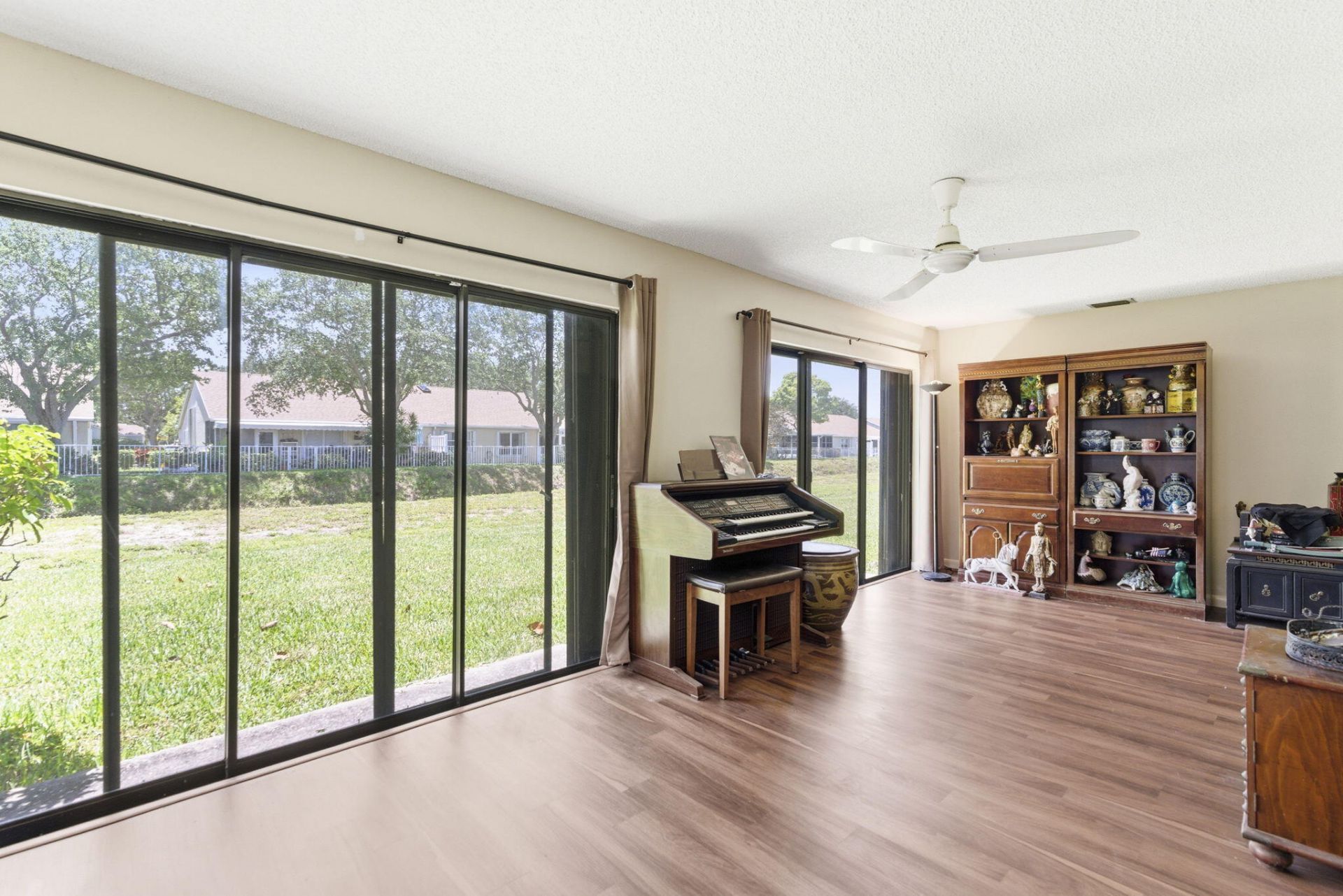 6320 Lakemont Circle, Greenacres, FL 33463 Photo