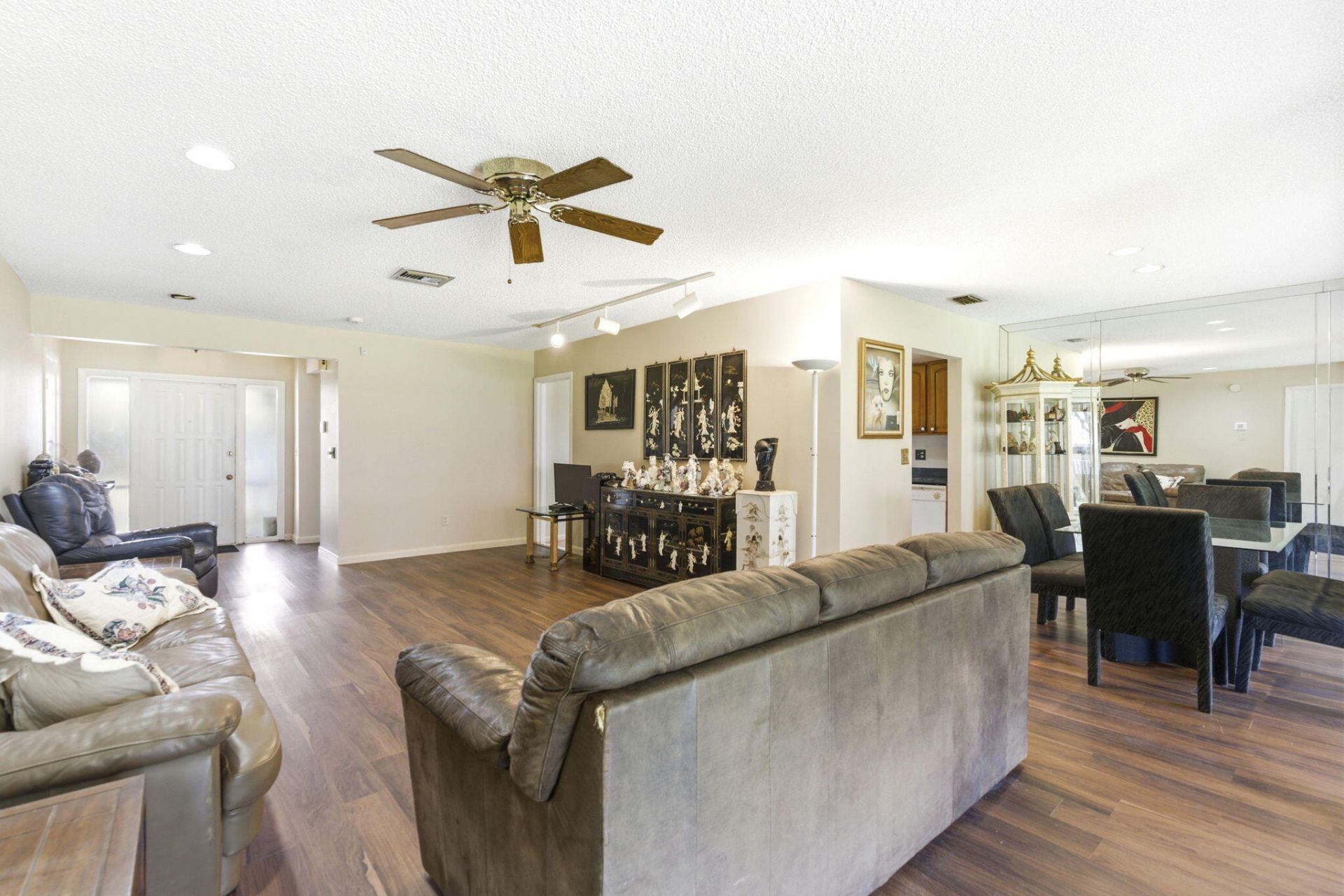 6320 Lakemont Circle, Greenacres, FL 33463 Photo