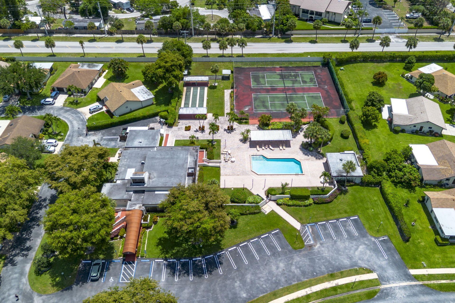 6320 Lakemont Circle, Greenacres, FL 33463 Photo