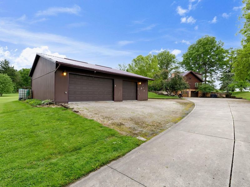 1221 Bucyrus Road , Galion, OH 44833 Photo 4