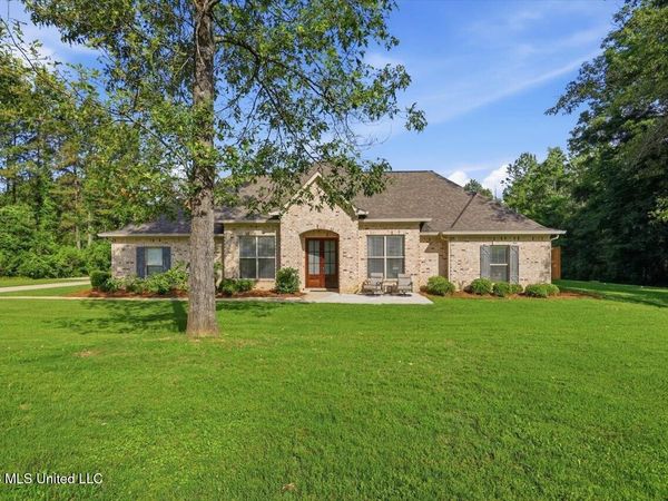 637 Kylemore Lane, Brandon, MS 39047