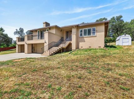 6005 Virginiatown Rd, Newcastle, CA 95658 Photo