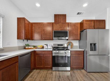 8308 Kossum Way, Elk Grove, CA 95624 Photo