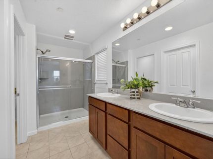 8308 Kossum Way, Elk Grove, CA 95624 Photo