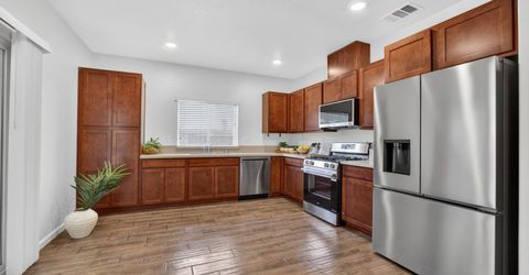 8308 Kossum Way, Elk Grove, CA 95624 Photo