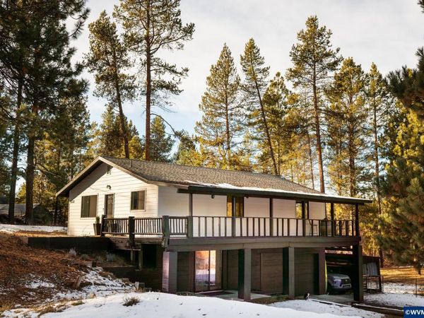 156358 Sherrie Wy, La Pine, OR 97739
