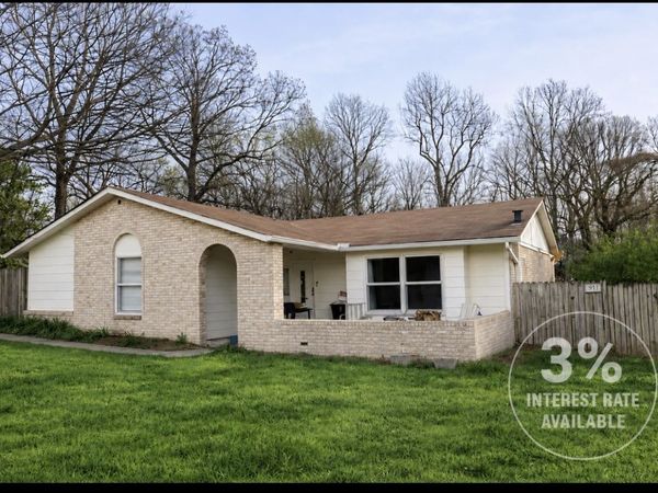 128 Robin Hood Rd, Dickson, TN 37055