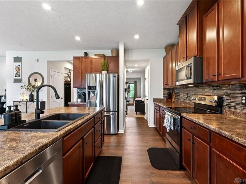 924 Cedar Grove Drive, Tipp City, OH 45371 Photo 20