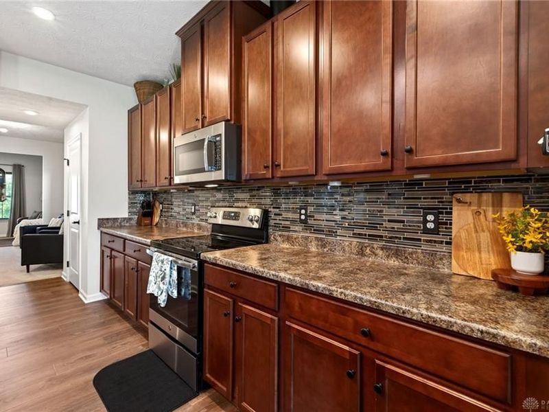 924 Cedar Grove Drive, Tipp City, OH 45371 Photo 21