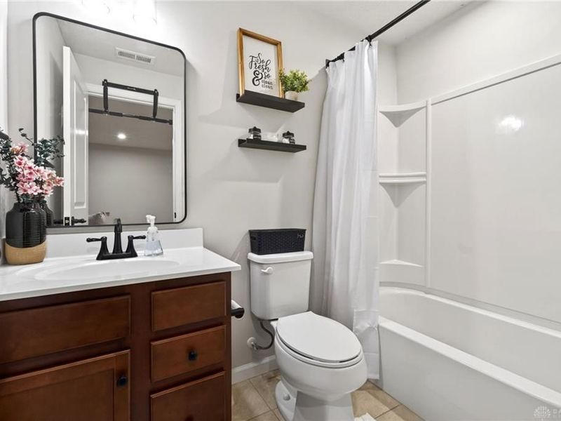 924 Cedar Grove Drive, Tipp City, OH 45371 Photo 52
