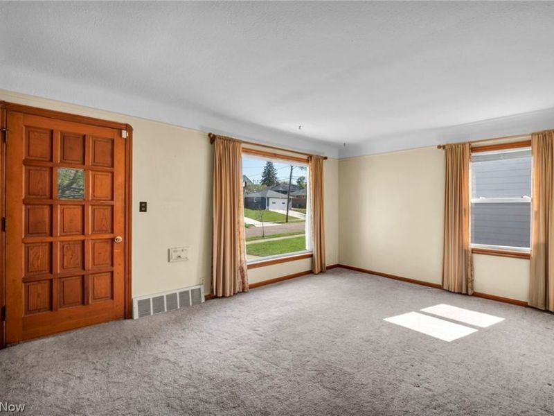 22 Natalie Road , Bedford, OH 44146 Photo 12