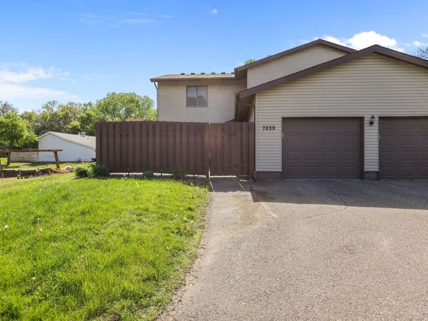 7859 Dunmore Road , Woodbury, MN 55125
