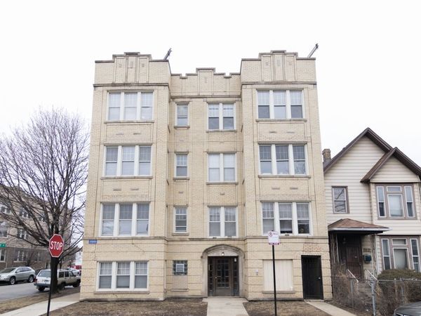 3126 W Eddy Street , Unit 3, Chicago, IL 60618