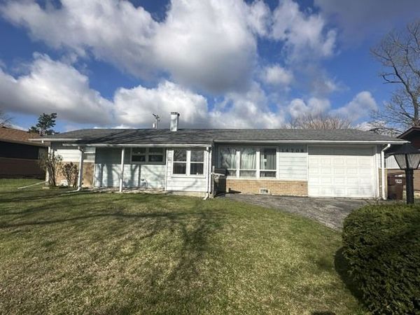 14708 El Vista Avenue , Oak Forest, IL 60452