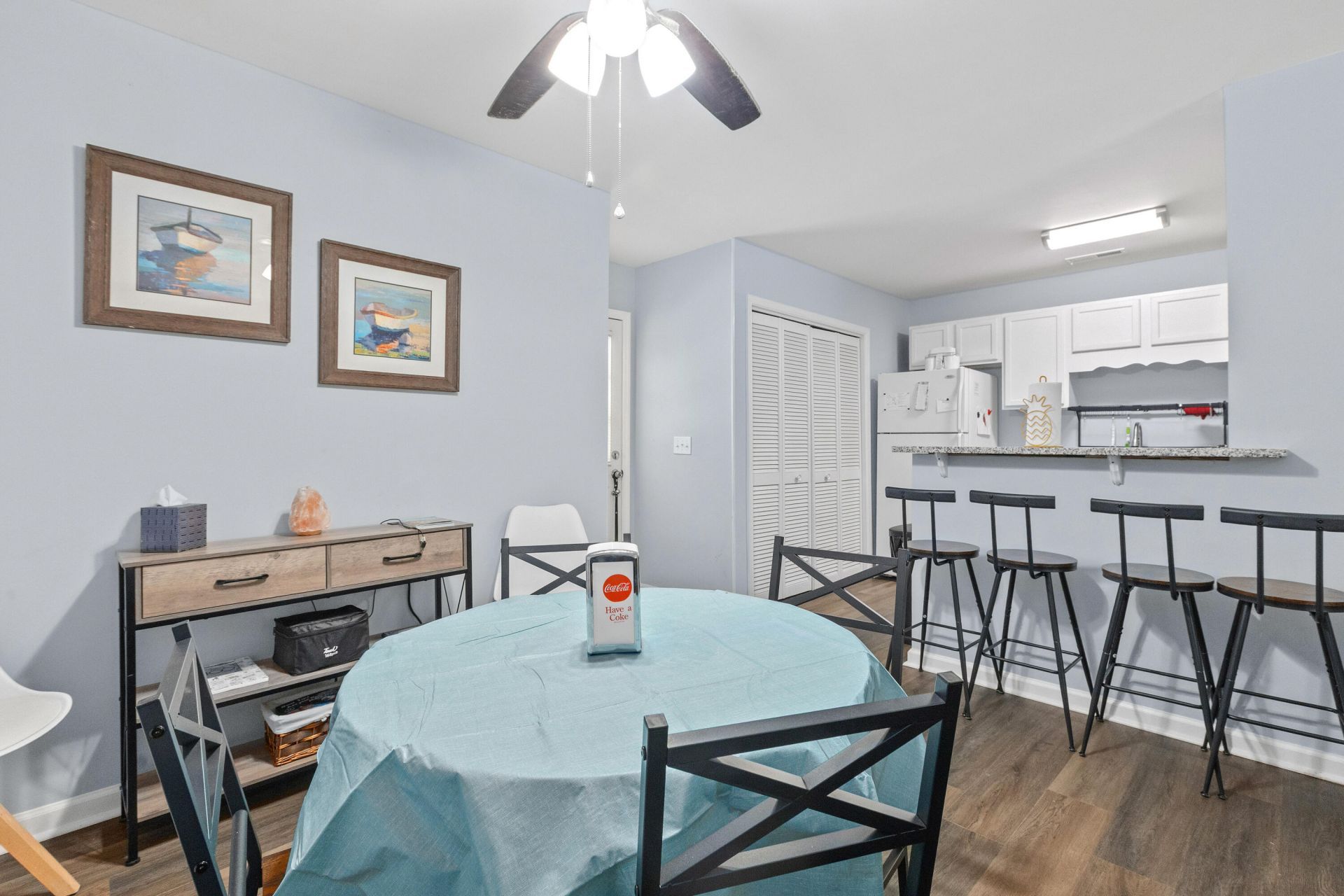 61 Tanbark Court Photo 10