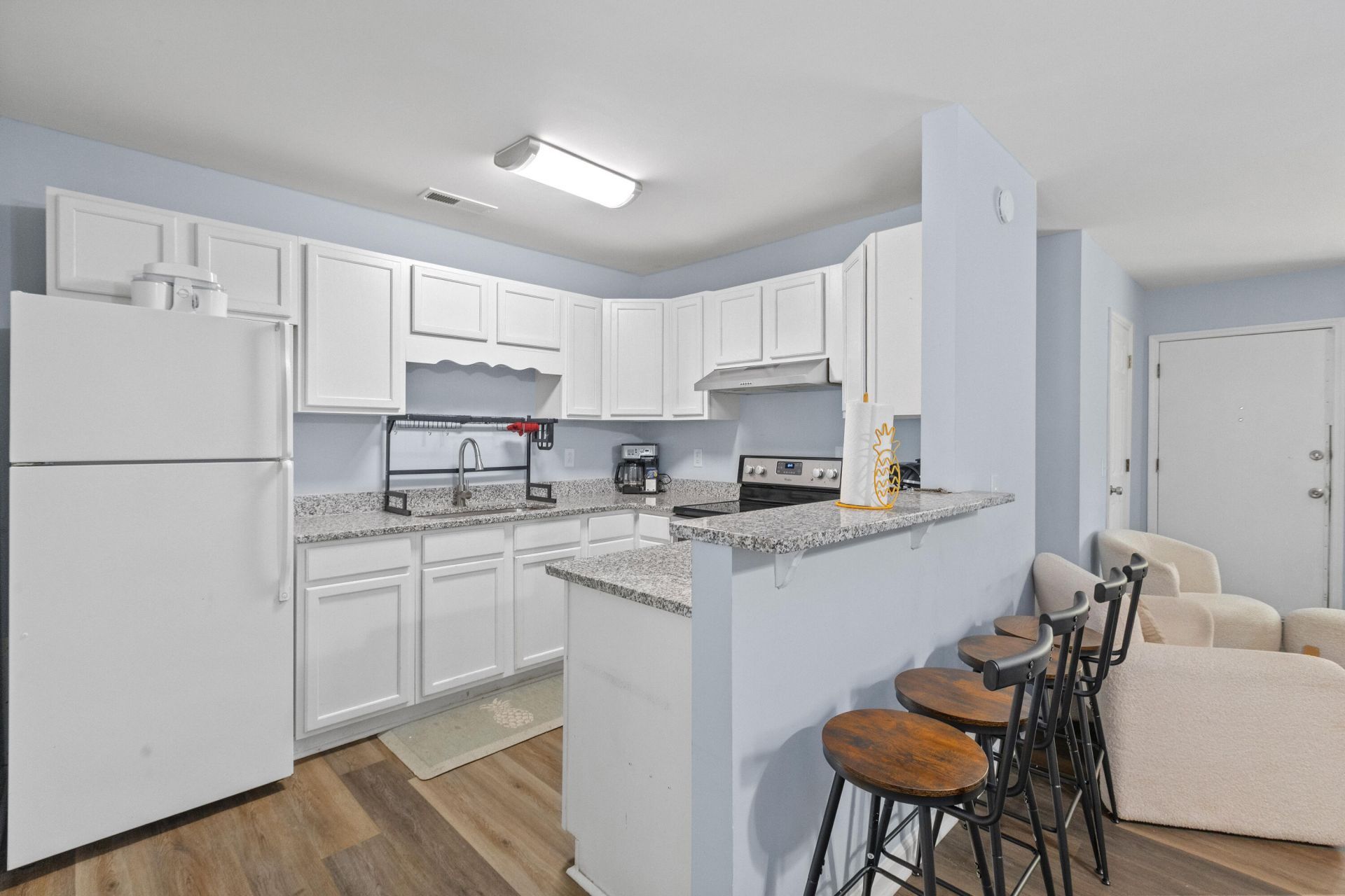 61 Tanbark Court Photo 12