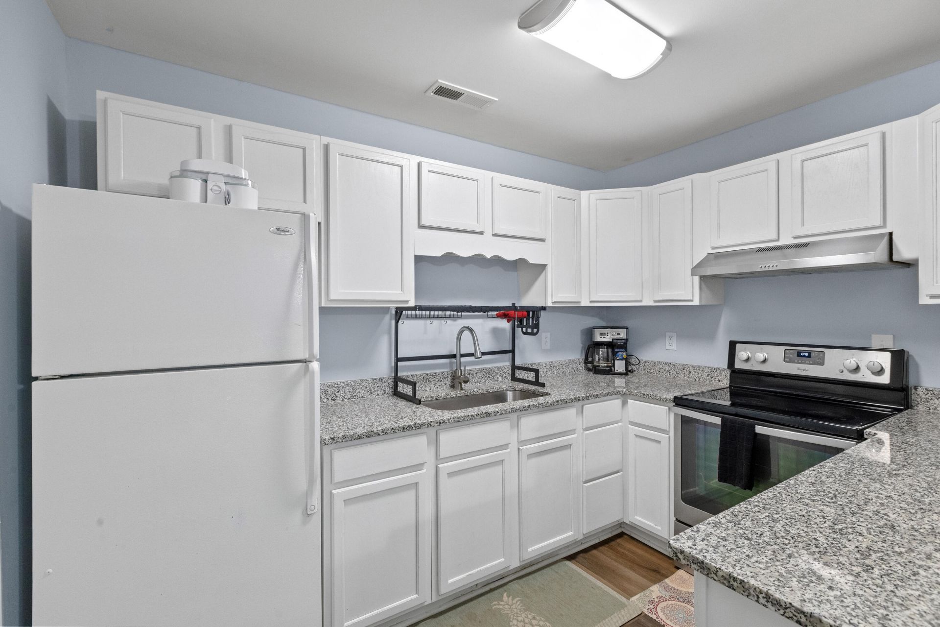 61 Tanbark Court Photo 13