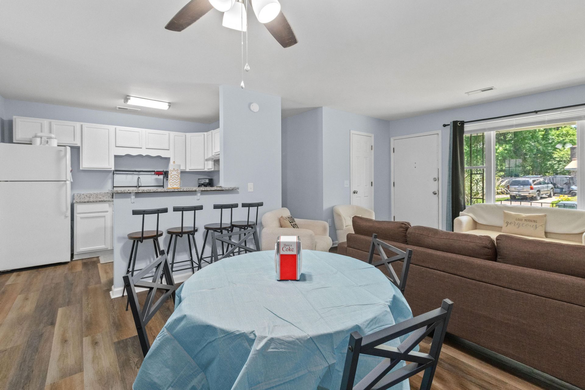 61 Tanbark Court Photo 16