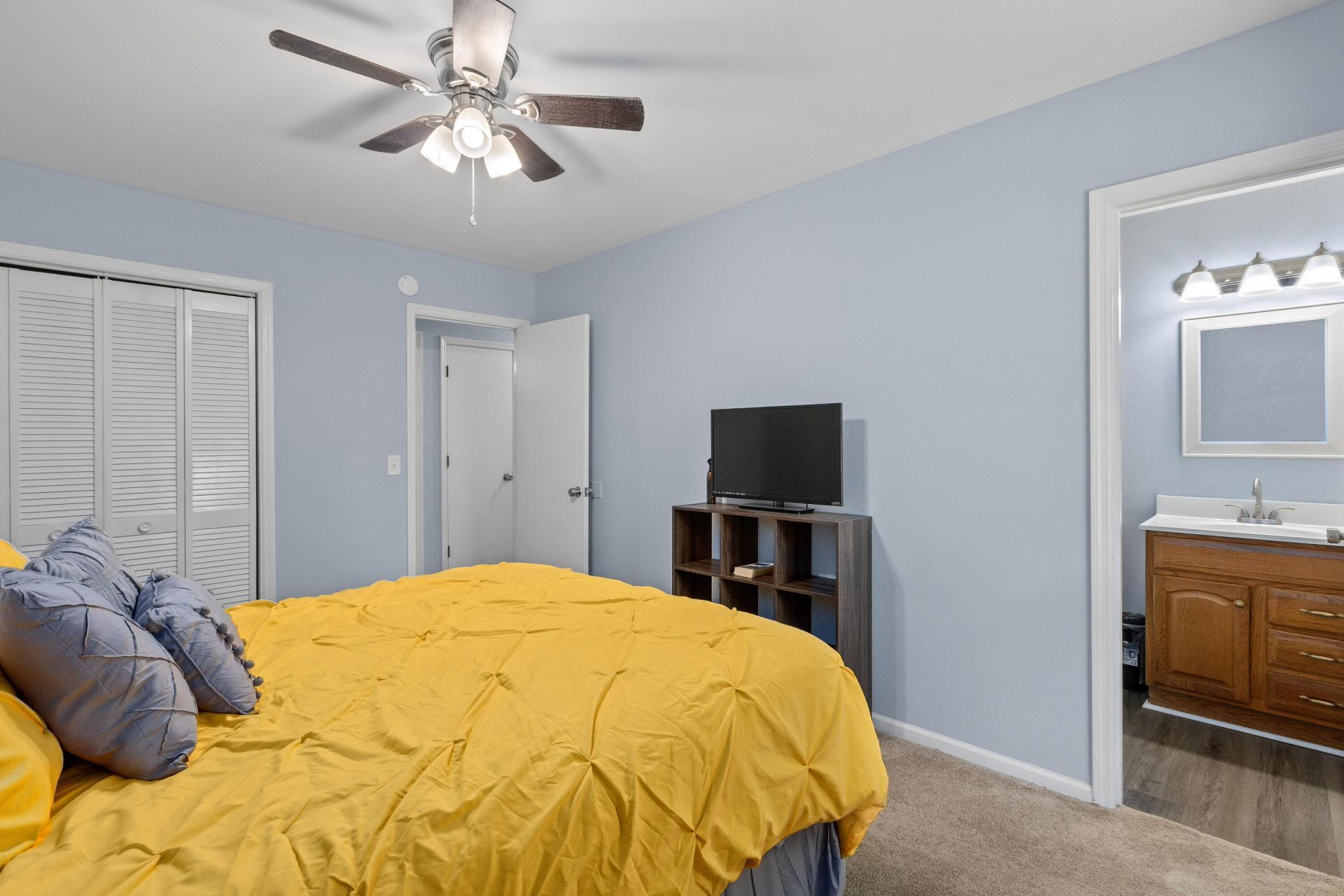61 Tanbark Court Photo 25