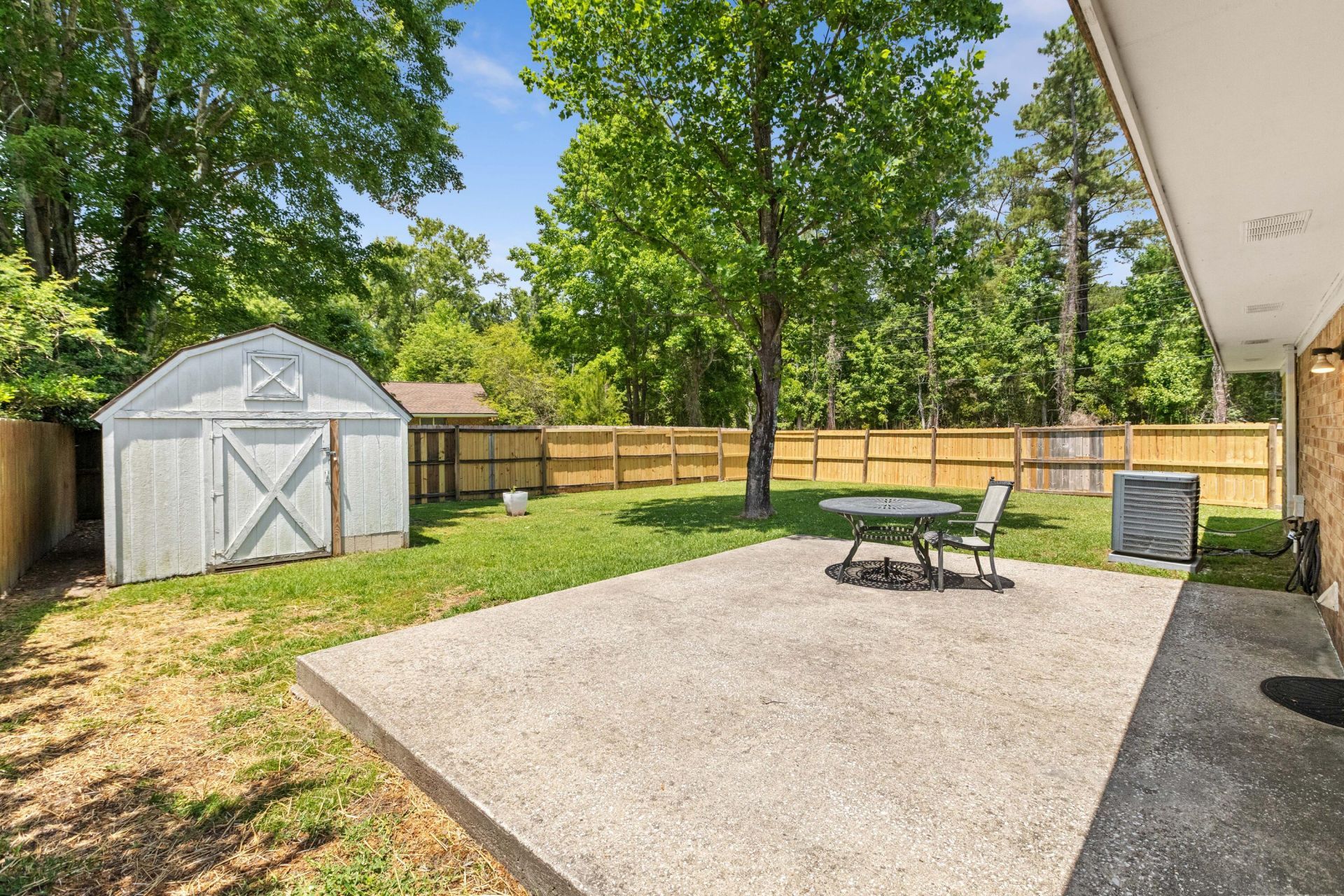 61 Tanbark Court Photo 30