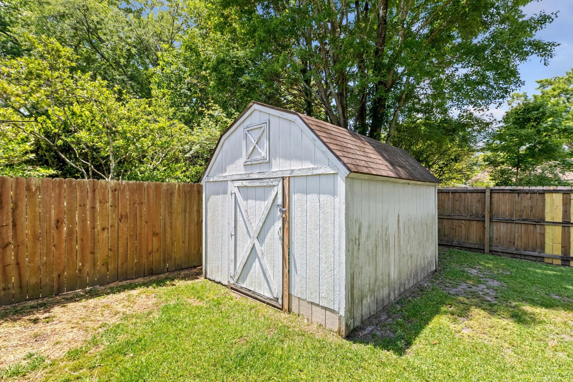 61 Tanbark Court Photo 36