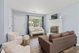 61 Tanbark Court photo 4
