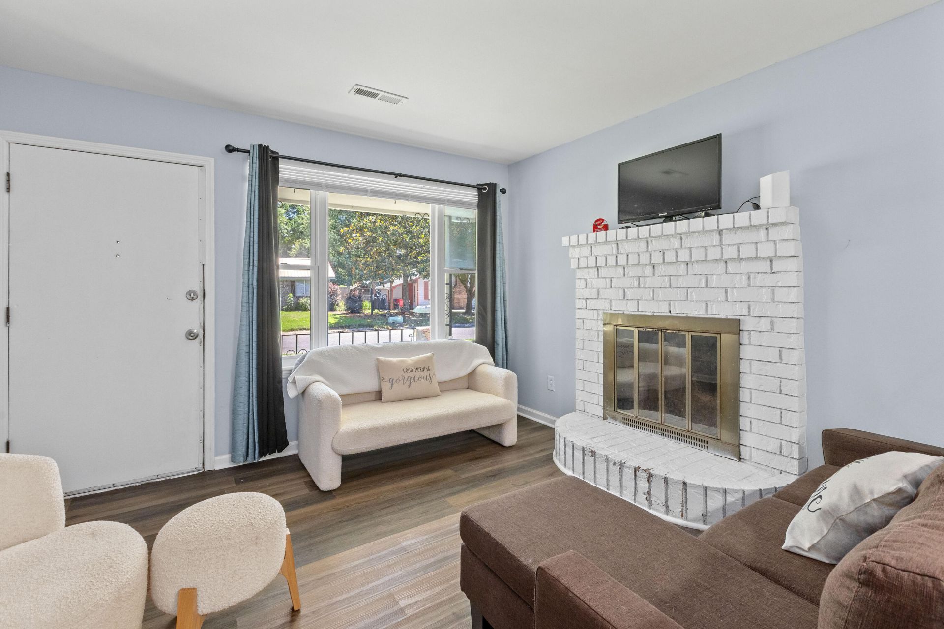 61 Tanbark Court Photo 6