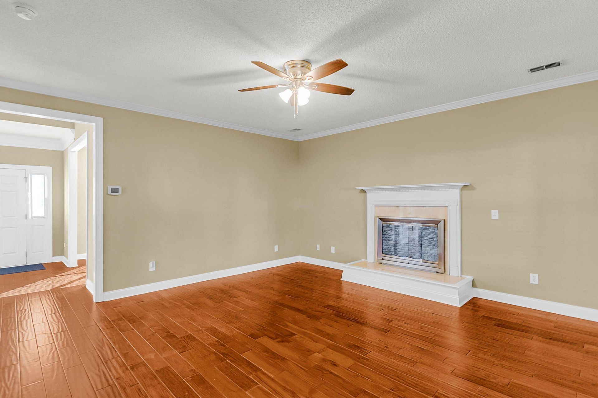 319 Lindrick Court Photo 20