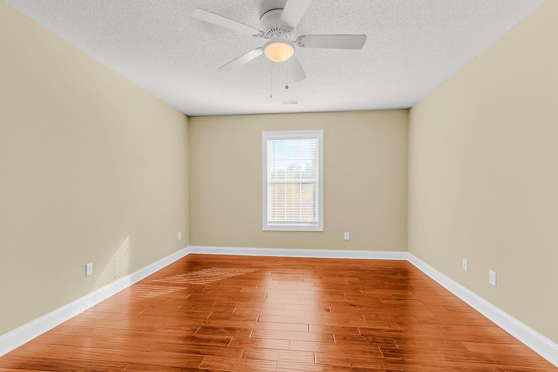 319 Lindrick Court Photo 48