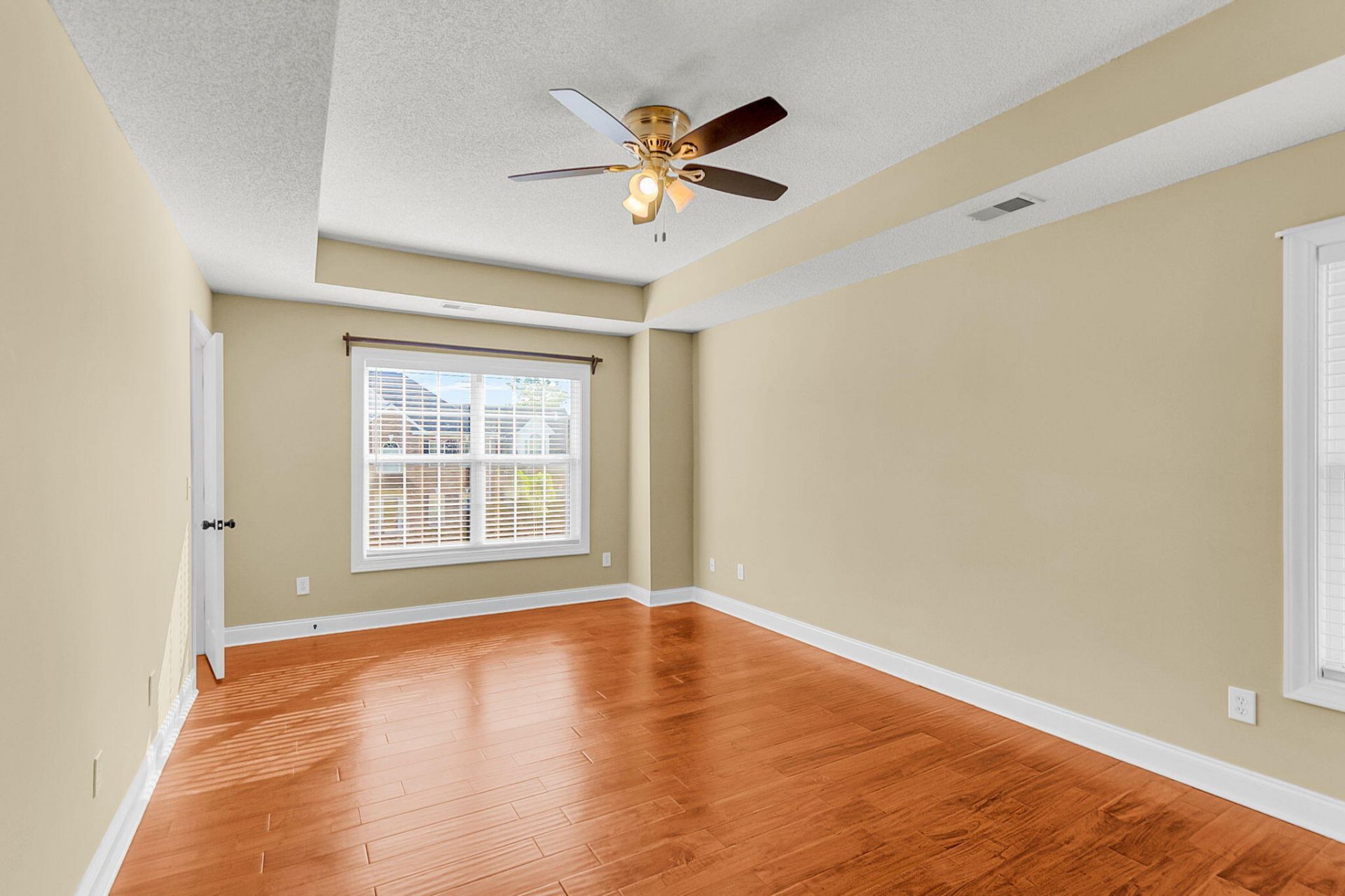 319 Lindrick Court Photo 55