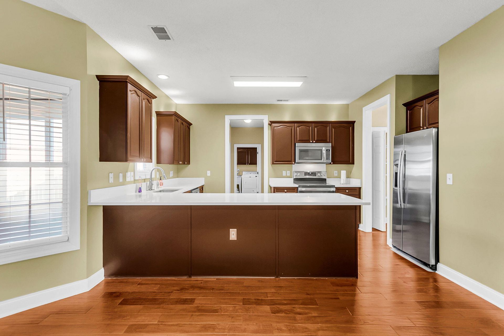 319 Lindrick Court Photo 8