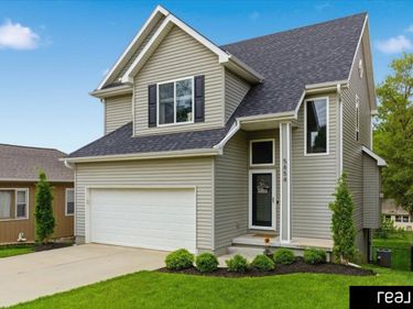 5854 S 50th Avenue , Omaha, NE 68117