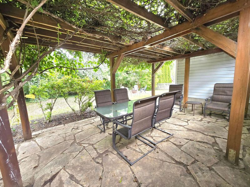 3860 Ramblehurst Road, Columbus, OH 43221 Photo 30