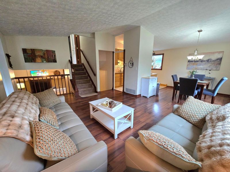 3860 Ramblehurst Road, Columbus, OH 43221 Photo 6
