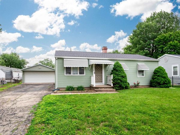 10 PIMLICO Place, Bartonville, IL 61607