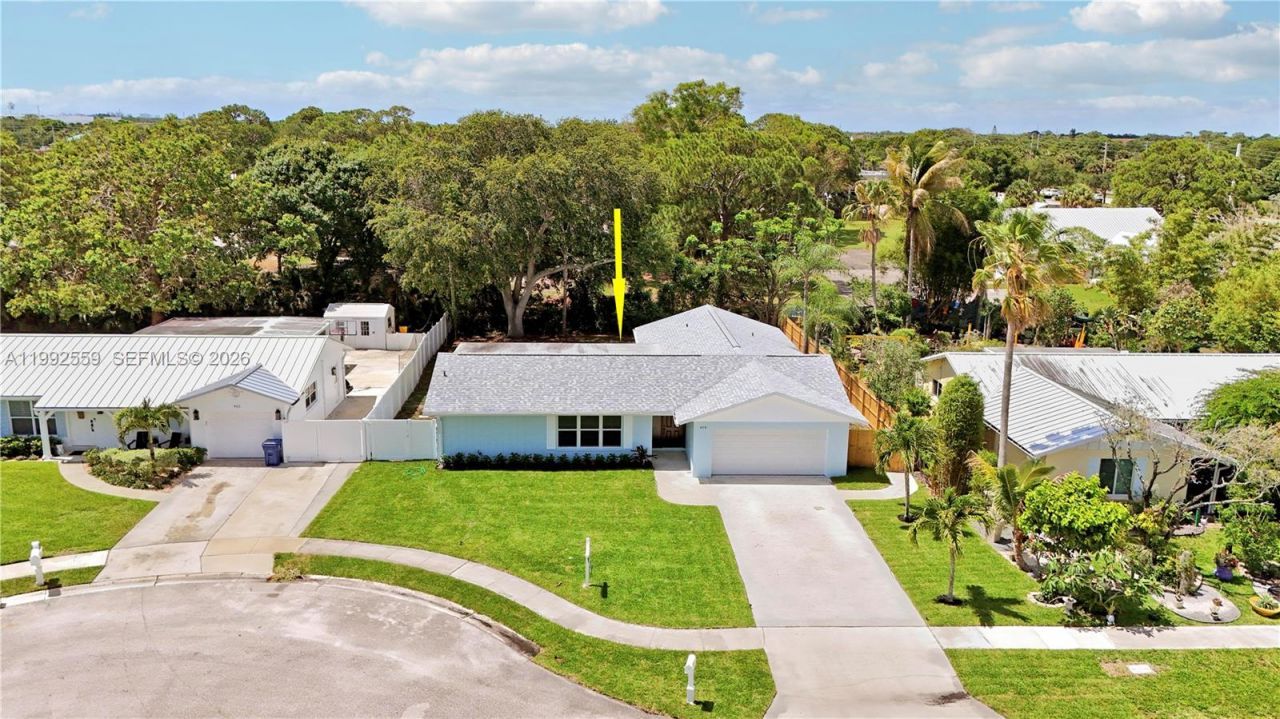 404 Highwood Circle , Jupiter, FL 33458 Photo