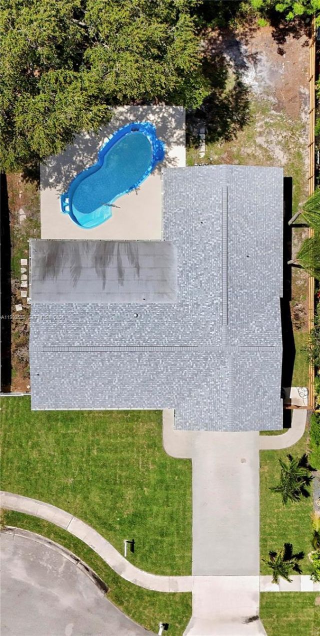 404 Highwood Circle , Jupiter, FL 33458 Photo