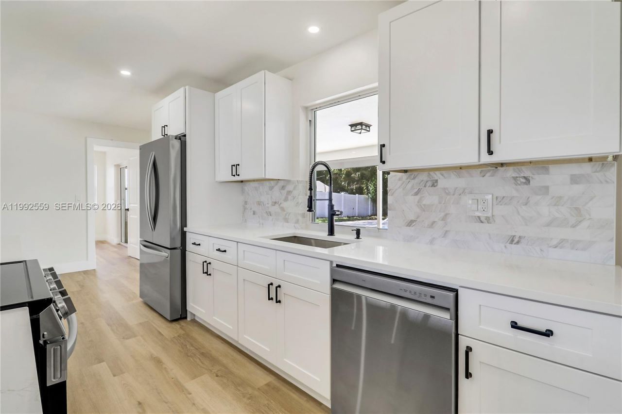 404 Highwood Circle , Jupiter, FL 33458 Photo